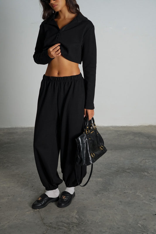 חליפת בלומה