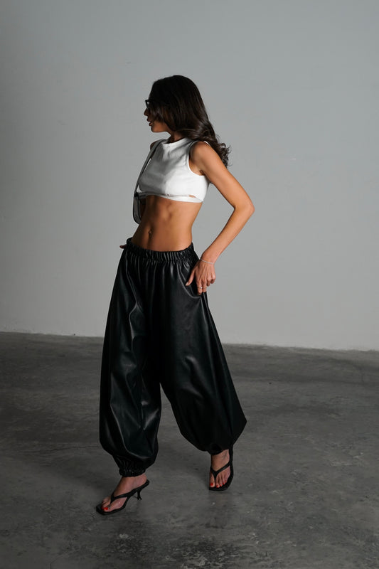 מכנסי עור בלון